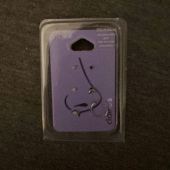 Claire’s Nose Stainless Steel Post Nose Rings 22G - Picture 3 of 3